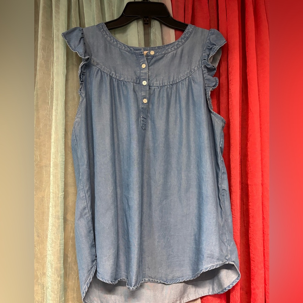 Loft Women's Blue Ruffled Sleeveless Top